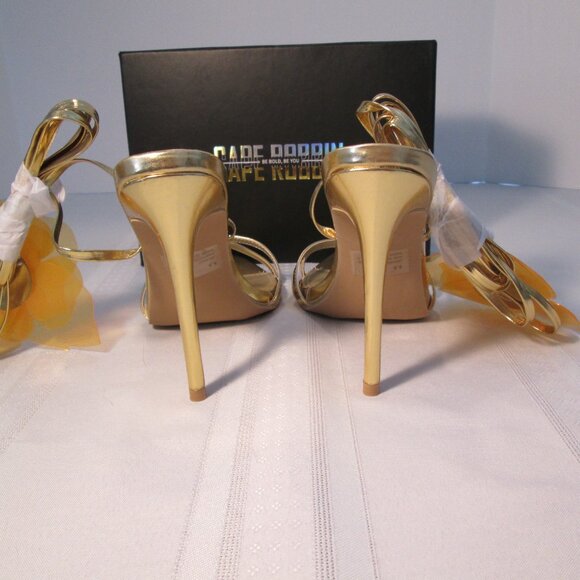 Cape Robbin Ahloaa Floral Strappy Heels Gold Sz 8.5 NIB - Picture 5 of 8